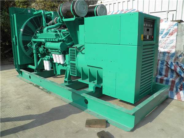 万源发电机租赁-厂家给大家介绍发电机失磁现象