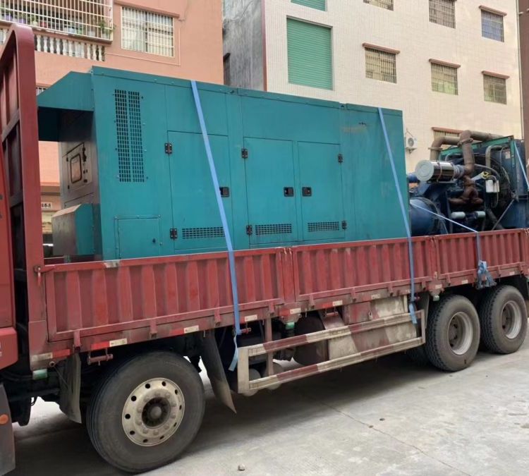 万源如何在不同负载率下确保 400KW 柴油发电机组的正常运行？