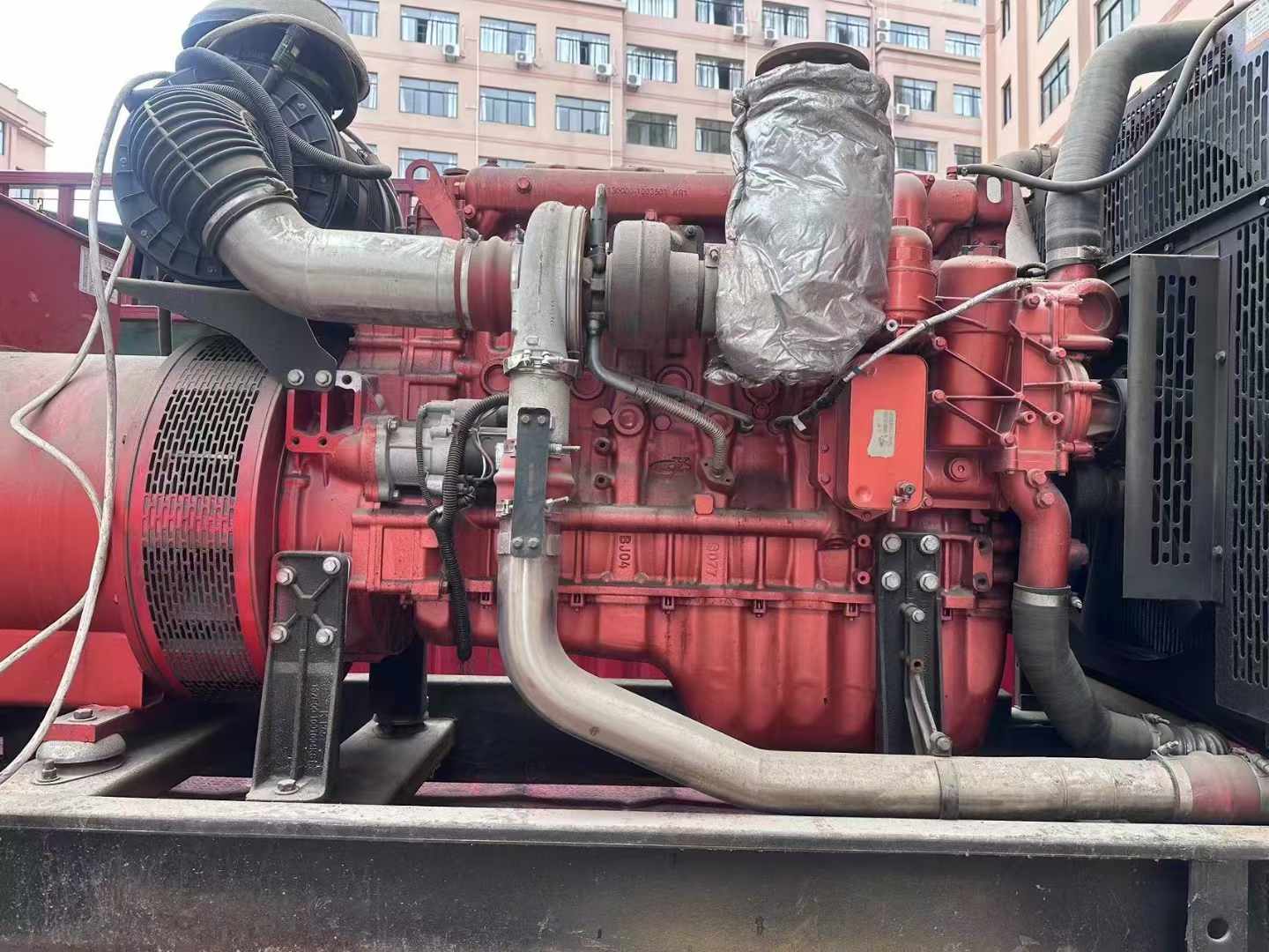 万源如何选择适合 600kW 柴油发电机组的过载保护器？