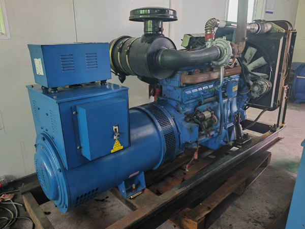 万源100kW柴油发电机组使用多级机油有哪些优缺点？